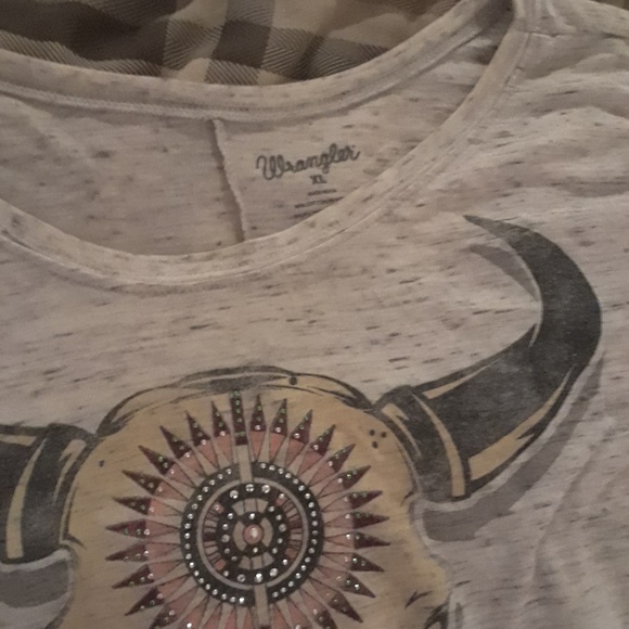 Top - Picture 2 of 2